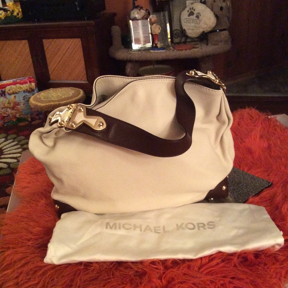 Michael Kors Sak purse